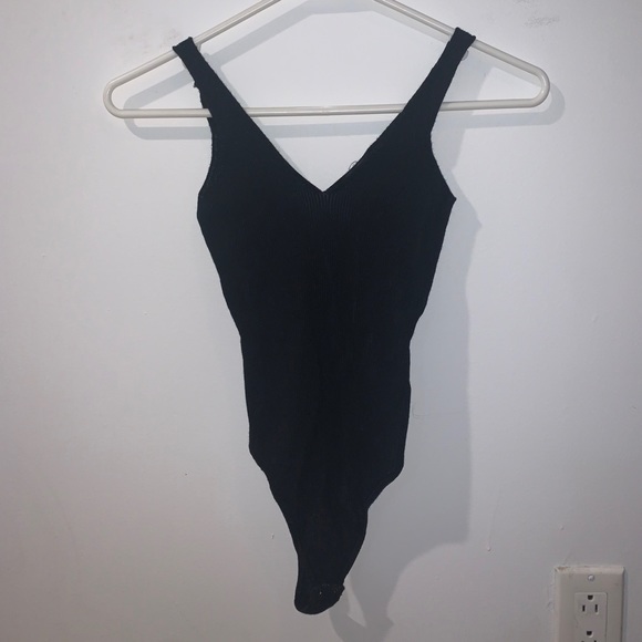 Black ribbed bodysuit - Picture 1 of 2